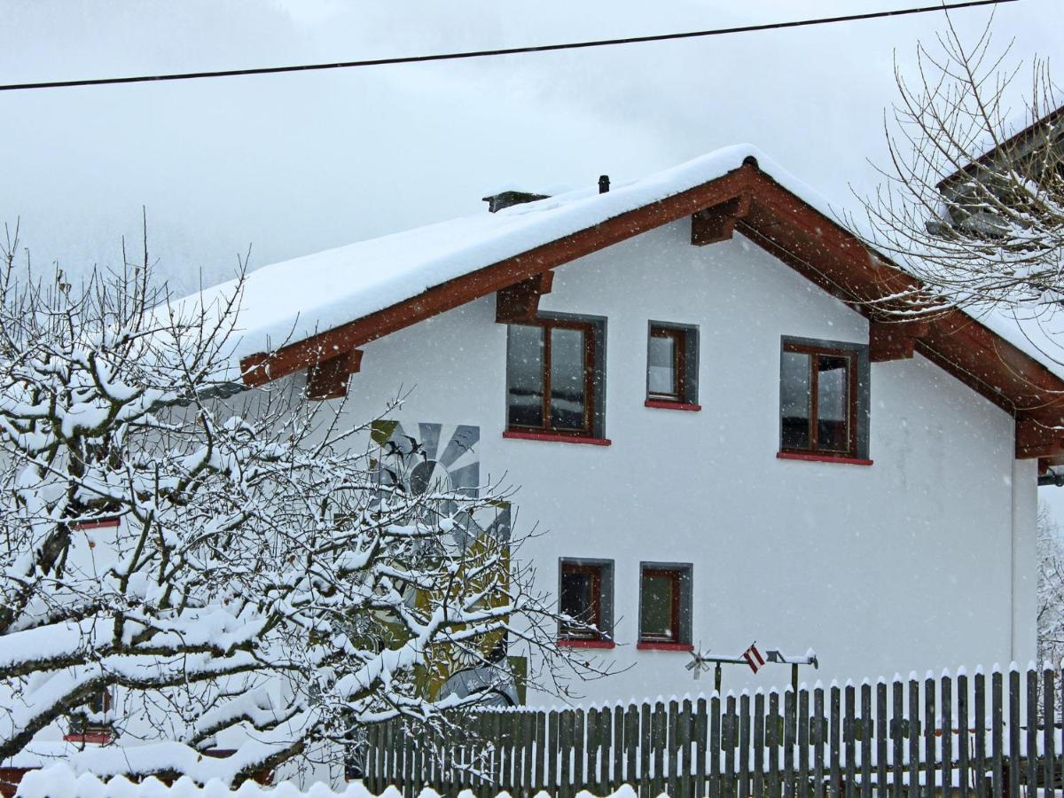 Spacious Holiday Home In Kappl With Terrace エクステリア 写真
